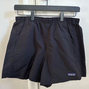 NWT Patagonia women’s 5” baggies shorts, size small, in black